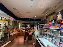 -PARIS BAGUETTE巴黎贝甜(周浦万达店)