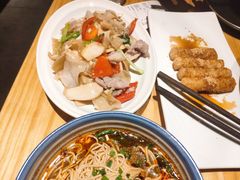 杏鲍菇竹耳爽肉片-十三式重庆江湖菜(金茂览秀城店)