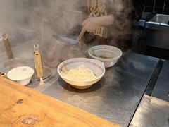 -呼啦面馆·头牌豌杂面(爱琴海店)