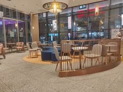 -奈雪的茶(青岛卓悦里INTOWN店)