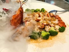 -万龙洲海鲜(大兴绿地缤纷城店)