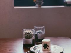 -Fridi Patisserie Cafe