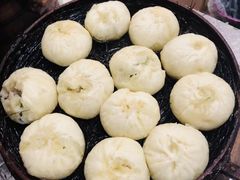 -舒小笼松针小笼包