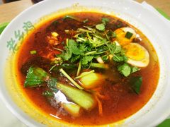 -老乡鸡(亳州路天庆大厦店)