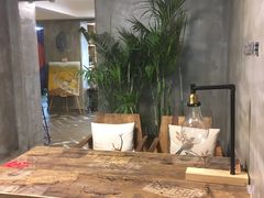 -HIGH FIVE哈福手工汉堡(桂林路店)