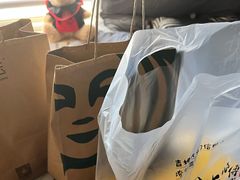 -星巴克臻选(北京太阳宫凯德店)