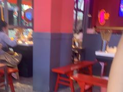 -钢管厂五区小郡肝串串香(滨江店)