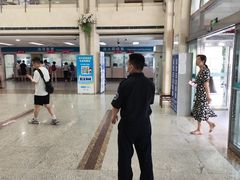 -上海市普陀区中心医院