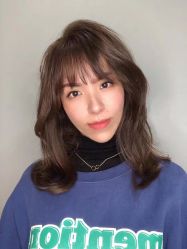 -MODEL'S HAIR