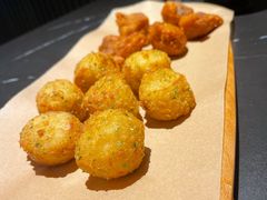 -必胜客(欧亚卖场店)