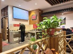 -滇香肴·云南菜蒸汽石锅鱼(云南北路店)