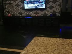 -蓝尊量贩(黄河路店)