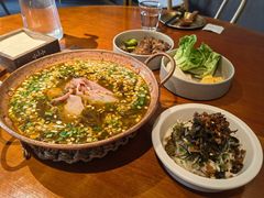 -SHAN山(前滩太古里店)