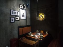 包厢-巴邑火锅·夜宵(港隆广场店)