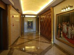 -山明水秀大饭店