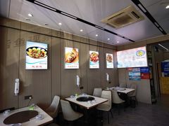 -丹水桥地锅鱼·翘嘴鲌·地方特色全鱼宴(丹江口大坝店)