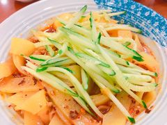 就是好吃凉皮-巴依老爷新疆美食(牡丹园店)