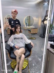 -Tloml salon