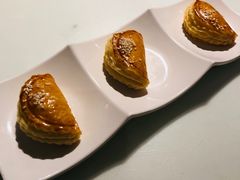 -新大咀港式茶餐厅(宝山万达店)