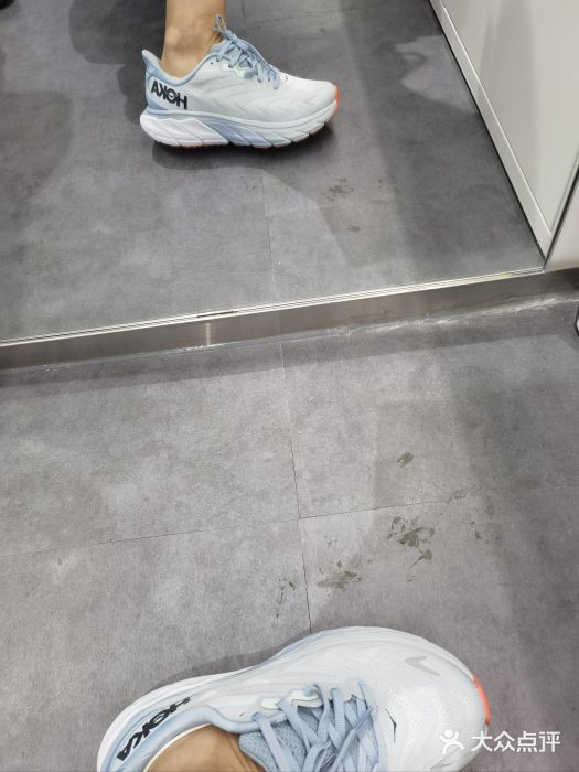 HOKA(北京蓝色港湾店)图片