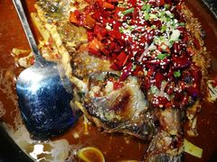 -令狐冲·炭烤活鱼(宝龙店)