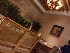-雍和会海鲜姿造自助(湖东路店)