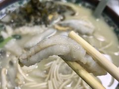 -明呈黄鱼面馆(斜土路店)