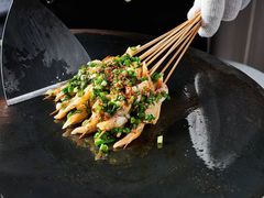 -街角等你.大连海鲜烧烤.经典铁板海鲜串(西安路店)