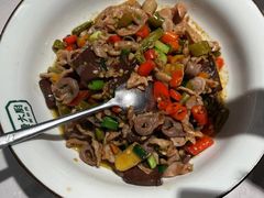 -费大厨辣椒炒肉(黄兴中心广场店)