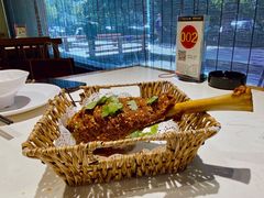 烤羊腿-丁里羊肉小镇(天鹅湖总店)