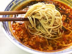 辣肉面-小桃园餐厅