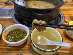 -菌之家·专业纯野生菌火锅·特色炒菌