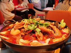 -老闵田螺馆·南昌市井菜·特色小吃(总店)