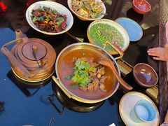 -吃饭皇帝大·土家民族菜(武陵源店)