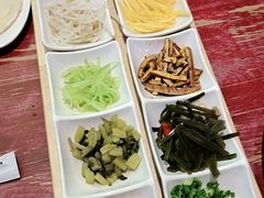 -怪噜范·老贵阳街头名小吃(数博万达店)