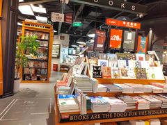 -西西弗书店&矢量咖啡(凯德晶萃广场店)