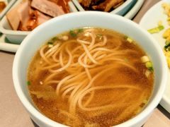 -静之湖湖畔餐厅