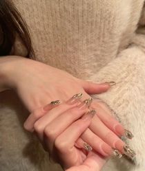 -初心纹眉洗眉·美睫专业店