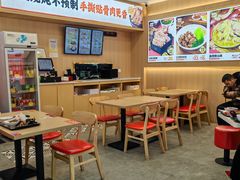 -犟骨头排骨饭•大骨面(弘阳广场店)