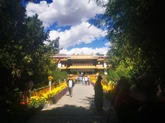 -罗布林卡