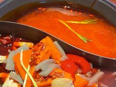 -赵美丽·重庆社区火锅·直营店(火车东站·中豪国际店)