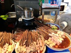 -八一路好吃街(雨田商务大厦店)