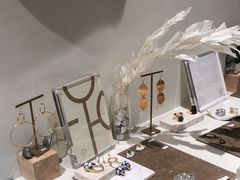 -LADY FAFA(巨鹿路陕西南路路口店)