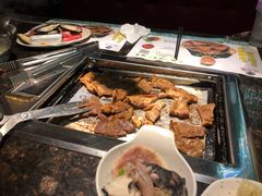 -阪尚皇·原切牛排·烤肉火锅自助(北京路店)