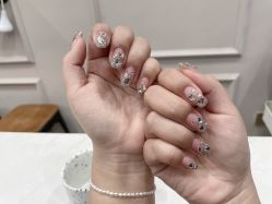 -苏彩·皮肤管理美甲美睫