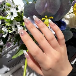 -刘娟美甲沙龙