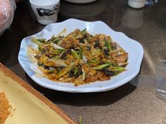 -东口码头·烧鸽子·鱼头泡饼·地方菜(金鹰悦城店)