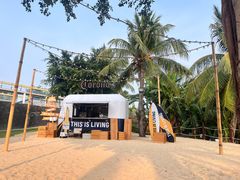 -亚龙湾中心广场