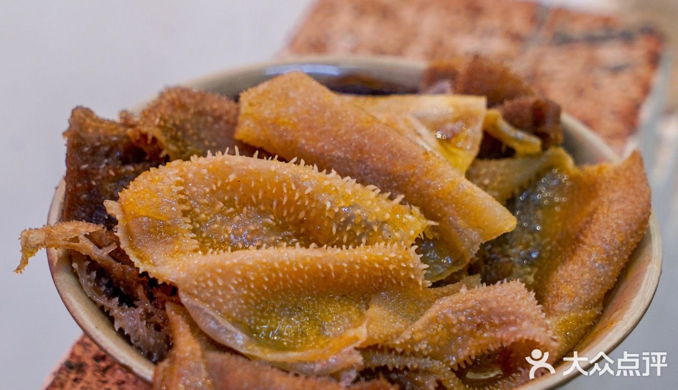 热闹的老小区重庆火锅、香爆整条gai‼️