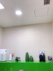 -变画·发型STUDIO